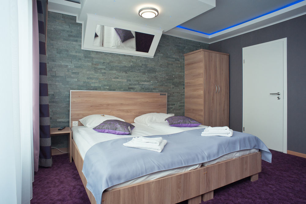 Hotel Station زوج المظهر الخارجي الصورة